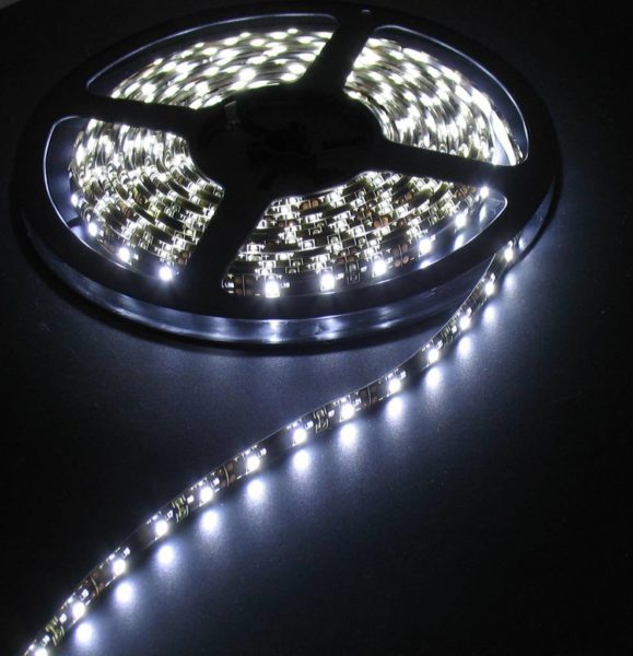 Bright White 60led Black PCB 5m IP65