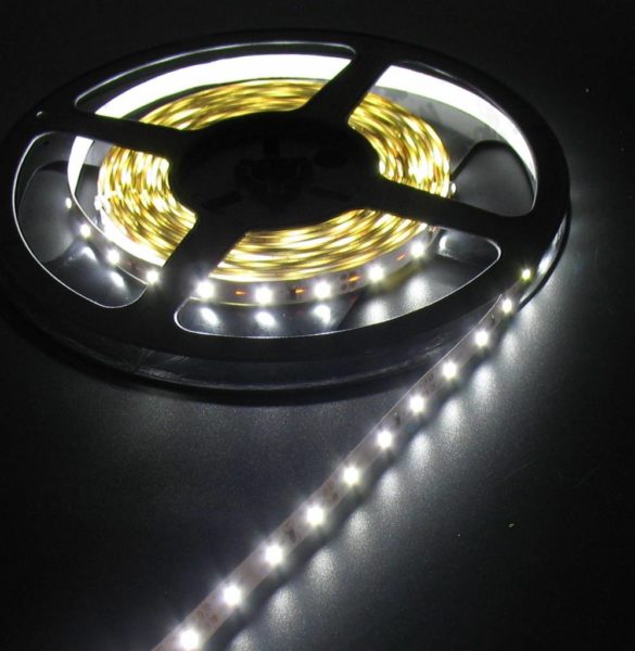 IP20 60led White Bright White pcb 5m Complete