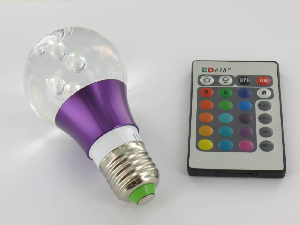 RGB 3 Watt LED 'ball' lamp E27 with IR Remote Control