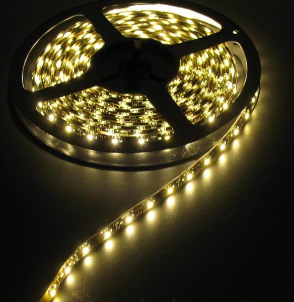 Warm White 5m 60led Black PCB IP65