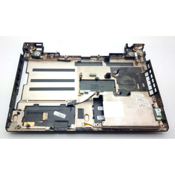 Samsung Q45 Bottom Case CoverΜεταχειρισμένο ΠροϊόνDOA 14 Ημερών