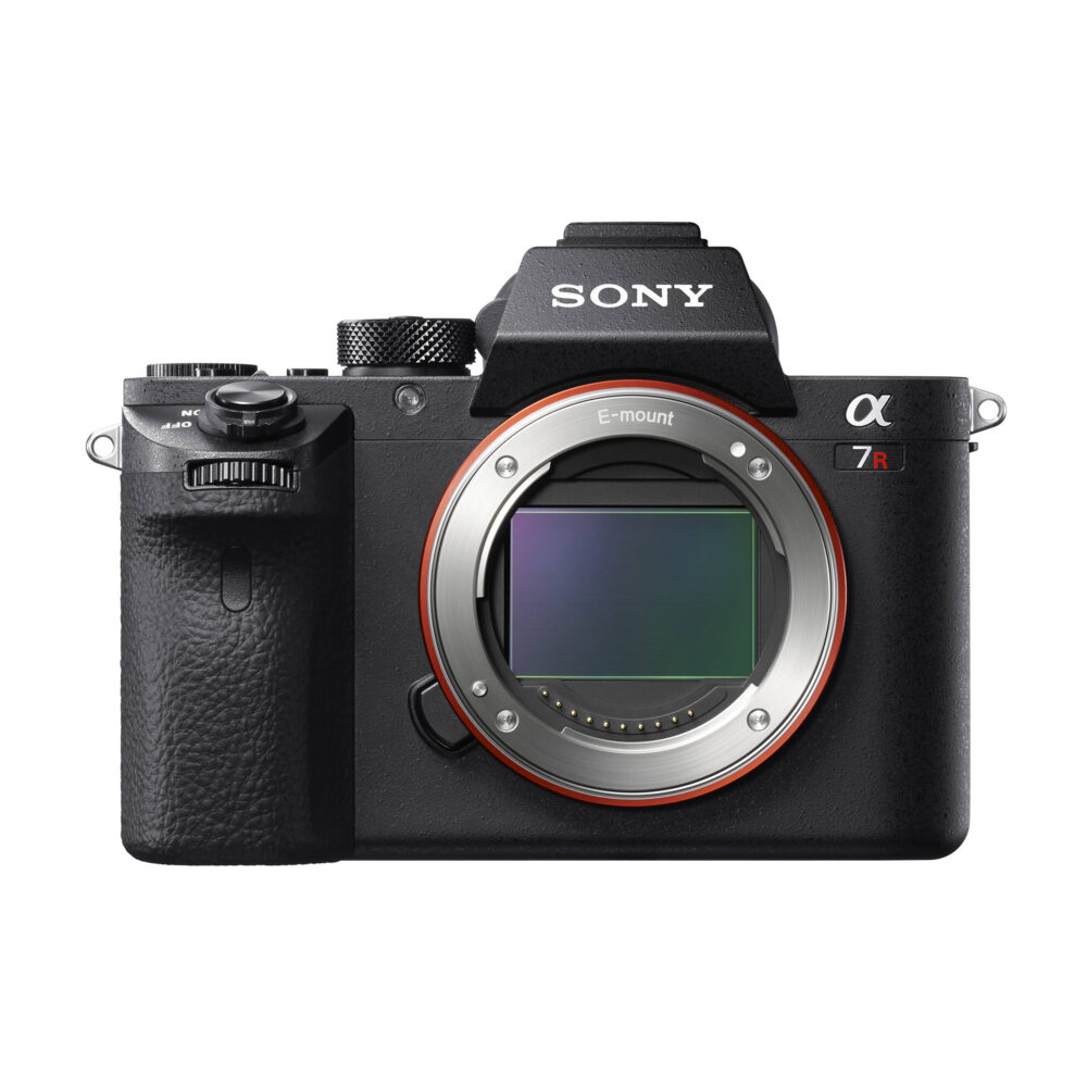 Sony alpha 7R - SLR Camera - 42.4 MP CMOS - TFT - Black ILCE7RM2B.CEC