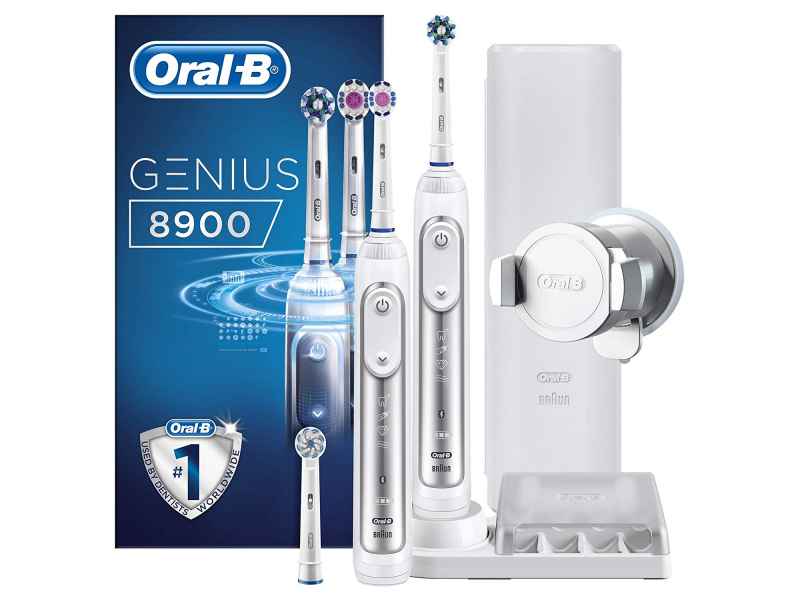 Oral-B Toothbrush Genius 8900 incl. 2 Handles